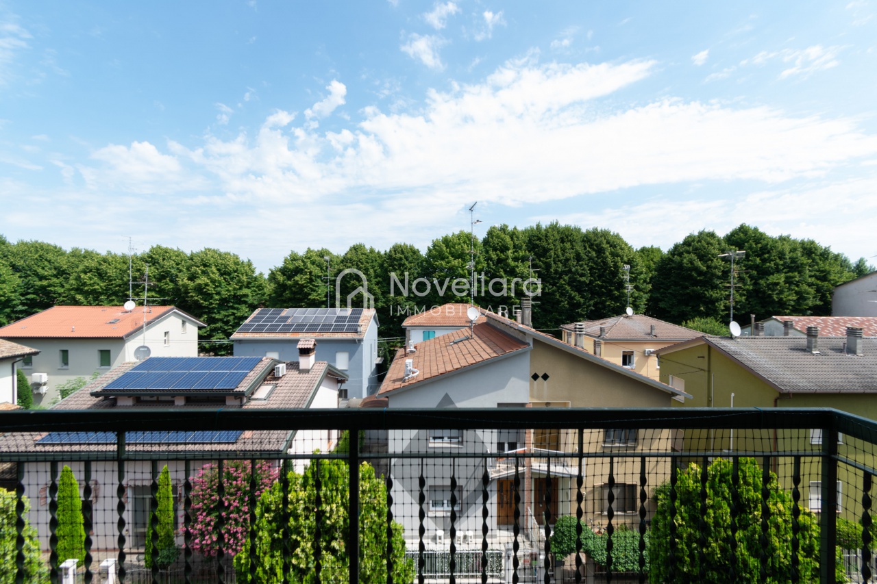 Appartamento con box a Novellara