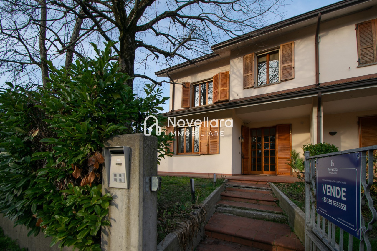 Casa indipendente con giardino a Novellara