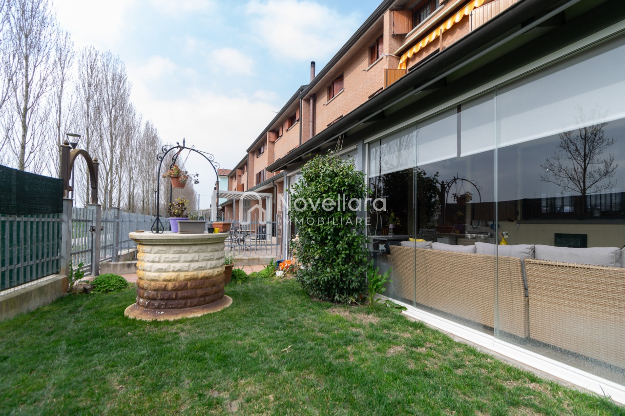 Casa indipendente con giardino a Campagnola Emilia