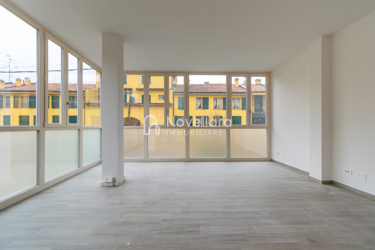 Ufficio ristrutturato a Novellara