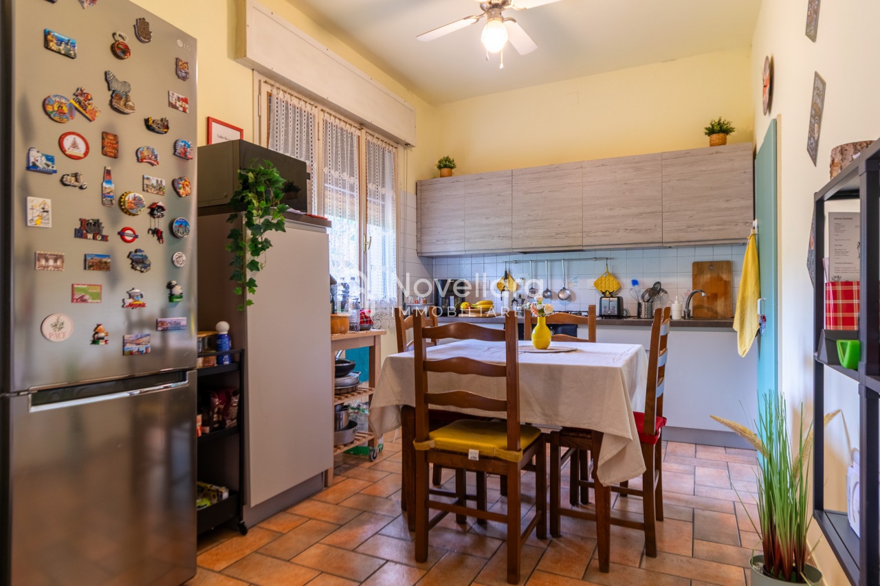 Villa con giardino a Novellara