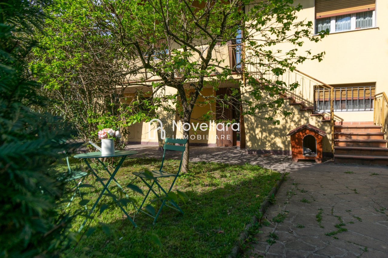 Villa con giardino a Novellara