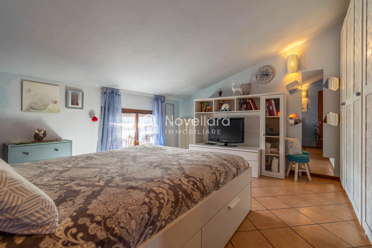Casa indipendente con terrazzo a Novellara
