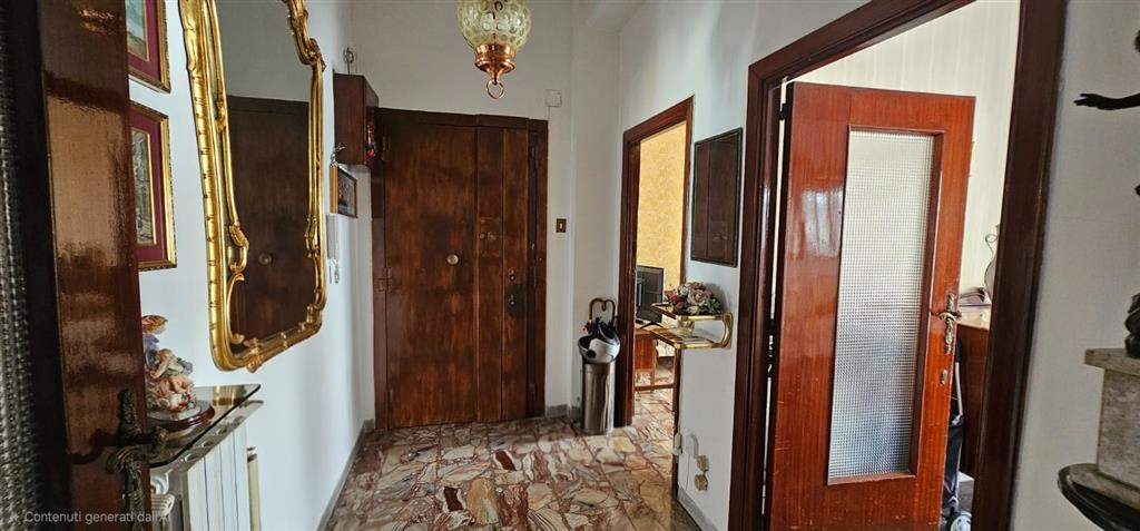 Appartamento da ristrutturare in via piscicelli, Napoli