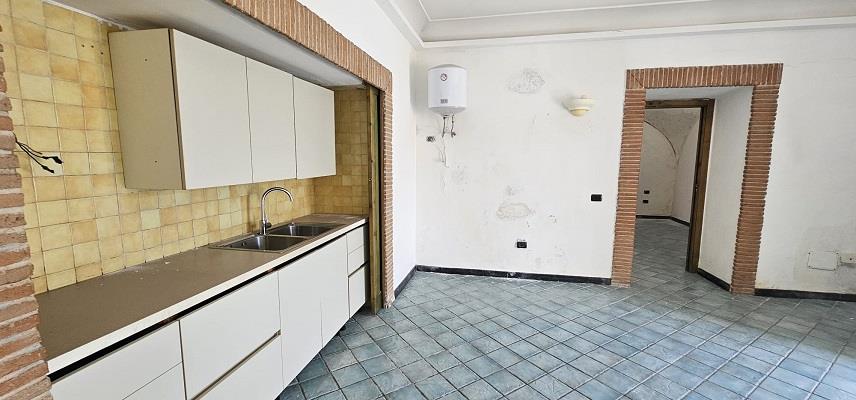 Appartamento in vendita in salita tasso 12 napoli, Napoli