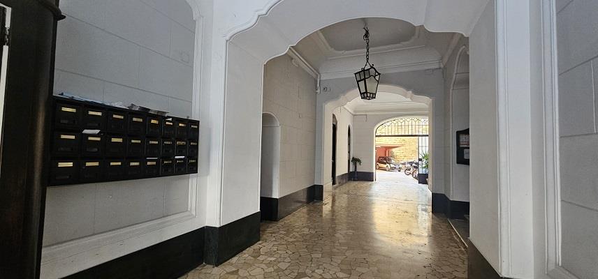 Appartamento da ristrutturare in corso vittorio emanuele 121, Napoli