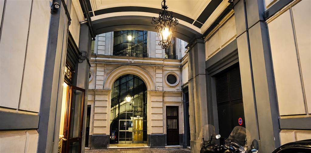 Appartamento in vendita in via pessina 58, Napoli
