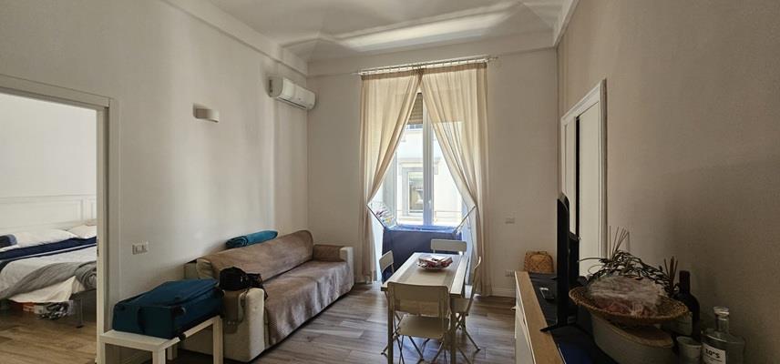 Appartamento in affitto in via agostino de pretis, Napoli