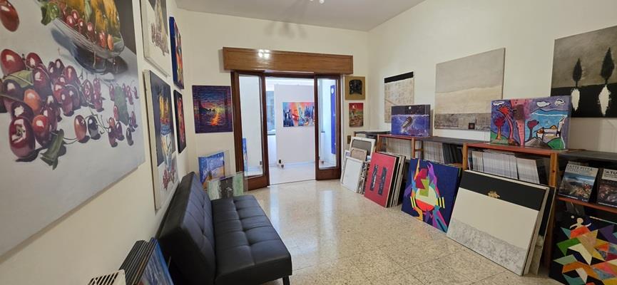 Appartamento da ristrutturare in via michelangelo schipa 116, Napoli