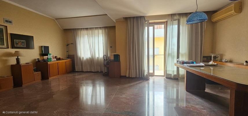 Appartamento da ristrutturare in via francesco vizioli 3, Napoli