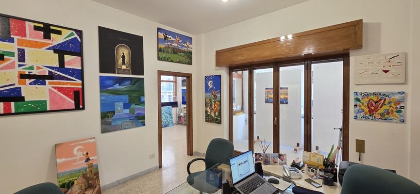 Appartamento da ristrutturare in via michelangelo schipa 116, Napoli