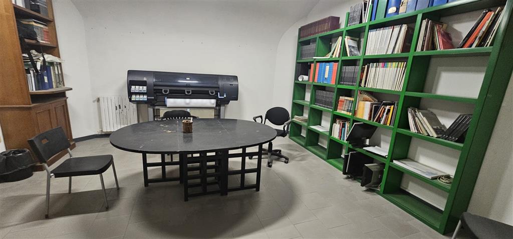 Ufficio in affitto in via francesco crispi 69, Napoli