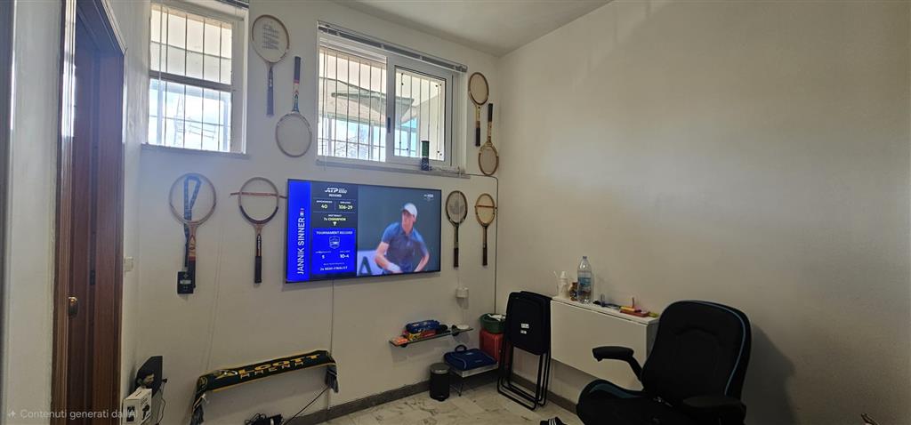 Ufficio in vendita in via domenico fontana 27, Napoli