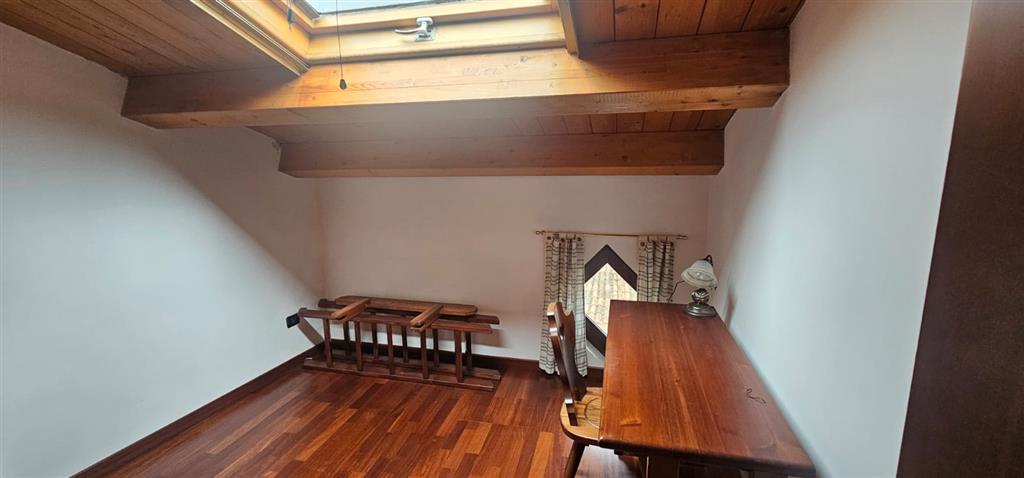 Stabile/Palazzo in vendita in via g. de amicis 60, Alfedena