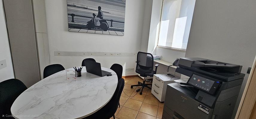 Ufficio in affitto in via crispi 73, Napoli
