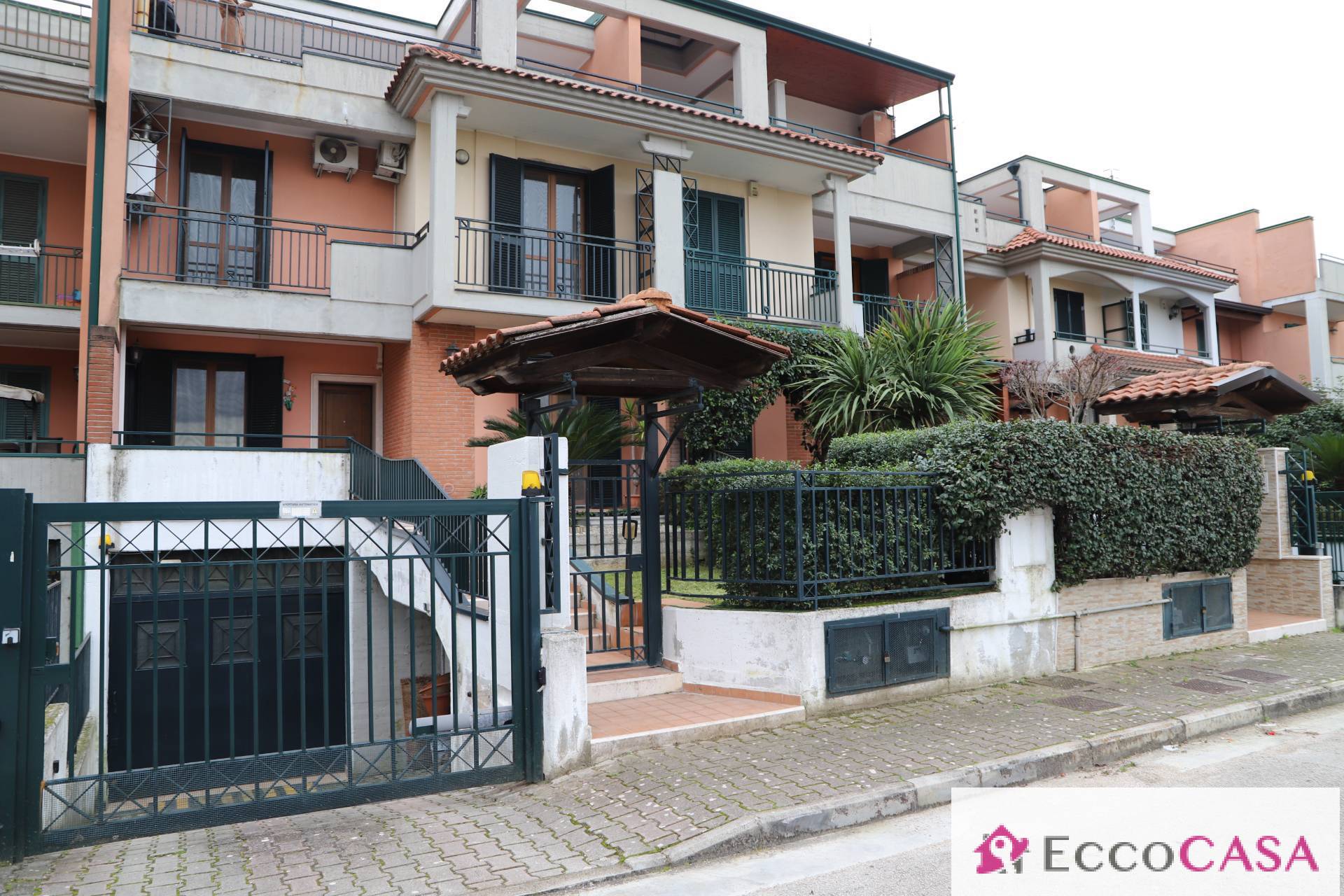 Villette a schiera in vendita a Maddaloni