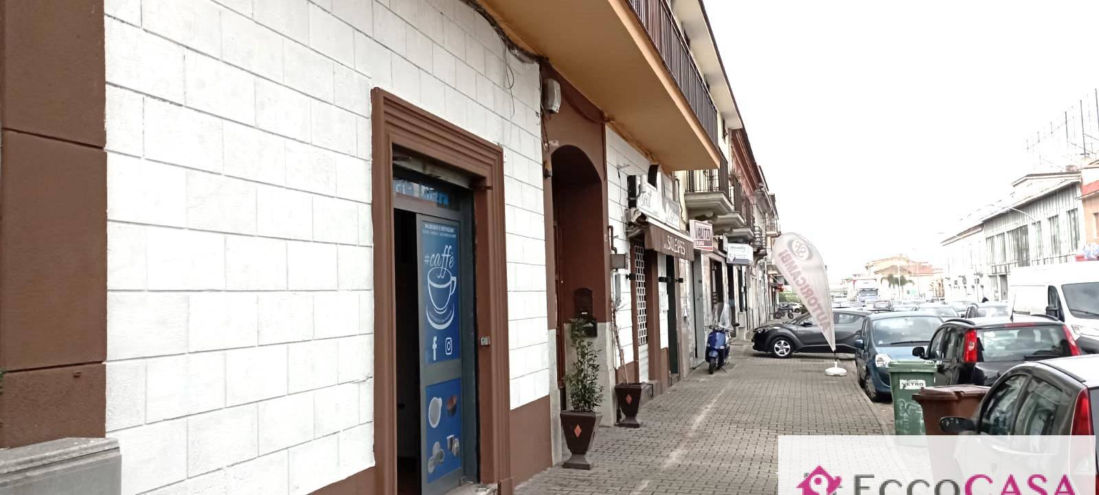 Locale commerciale in affitto a Casagiove