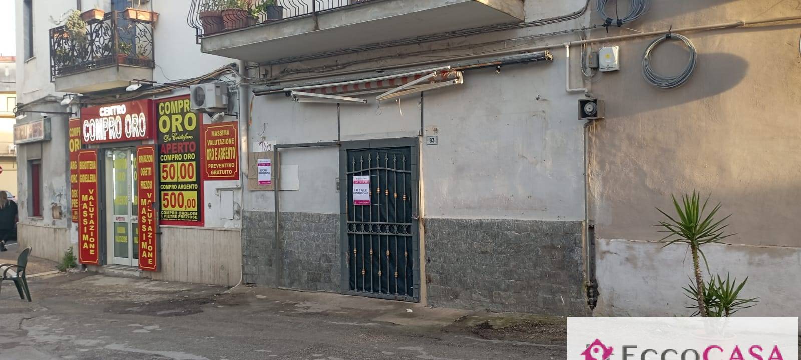 Locale commerciale in affitto a Maddaloni