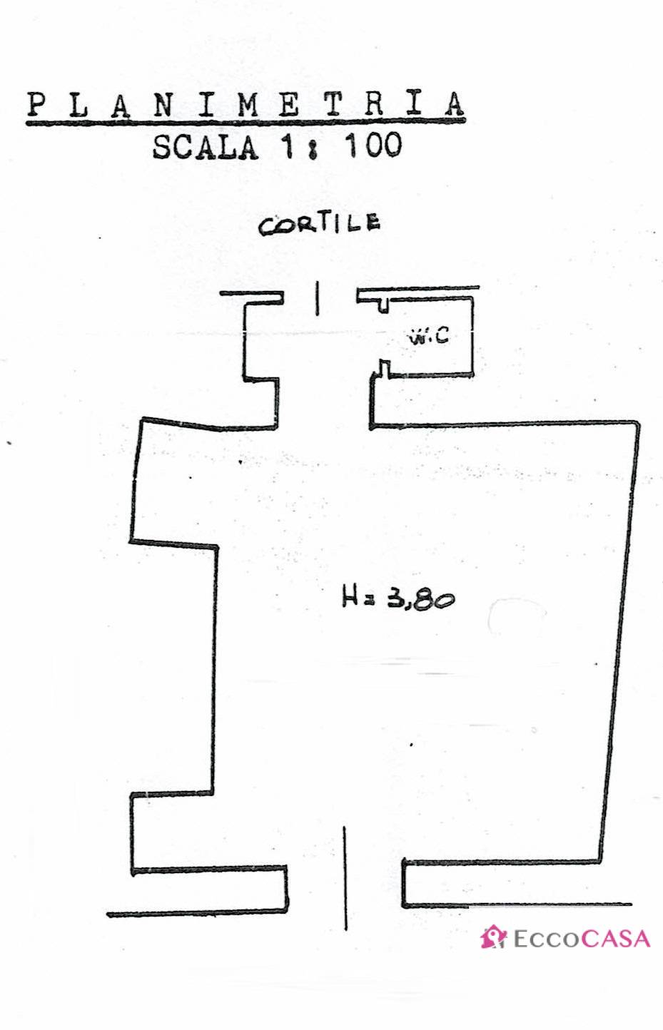 Locale commerciale in affitto a Maddaloni