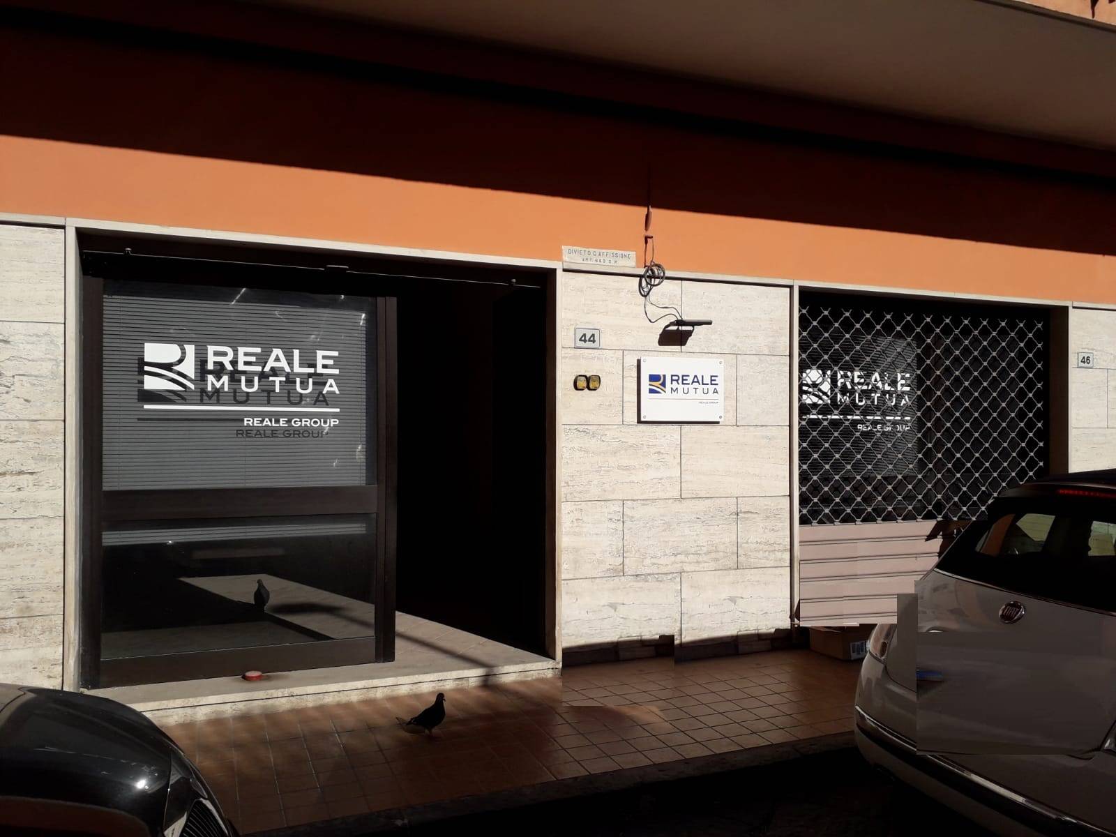 Locale commerciale in vendita a Maddaloni