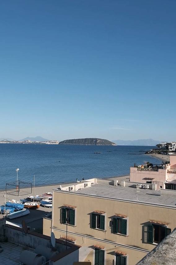 Appartamento in vendita a Ischia