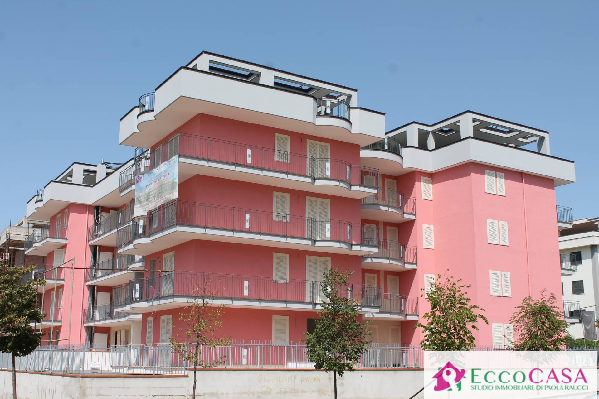 Box o garage in vendita a Maddaloni