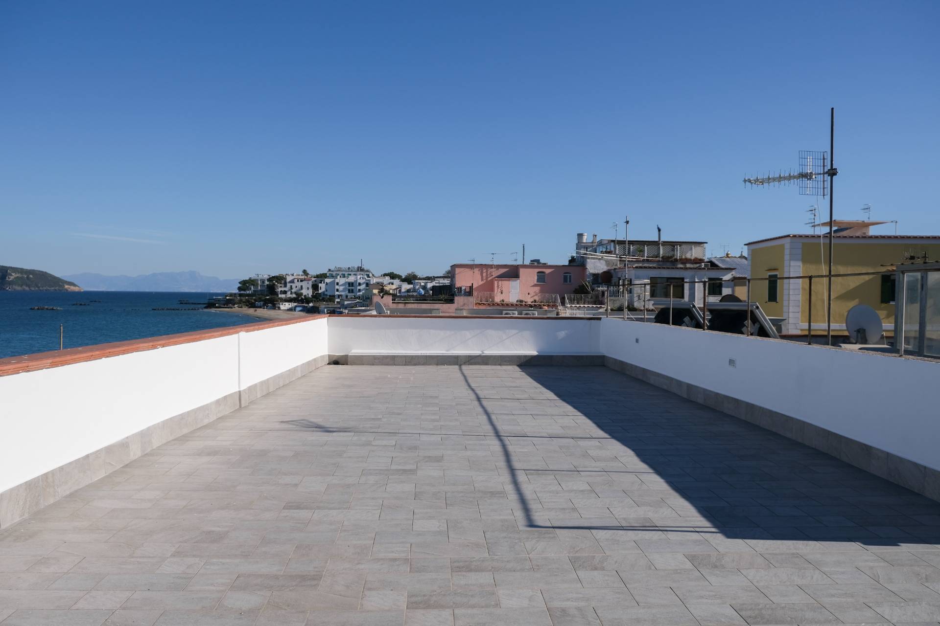 Appartamento in vendita a Ischia