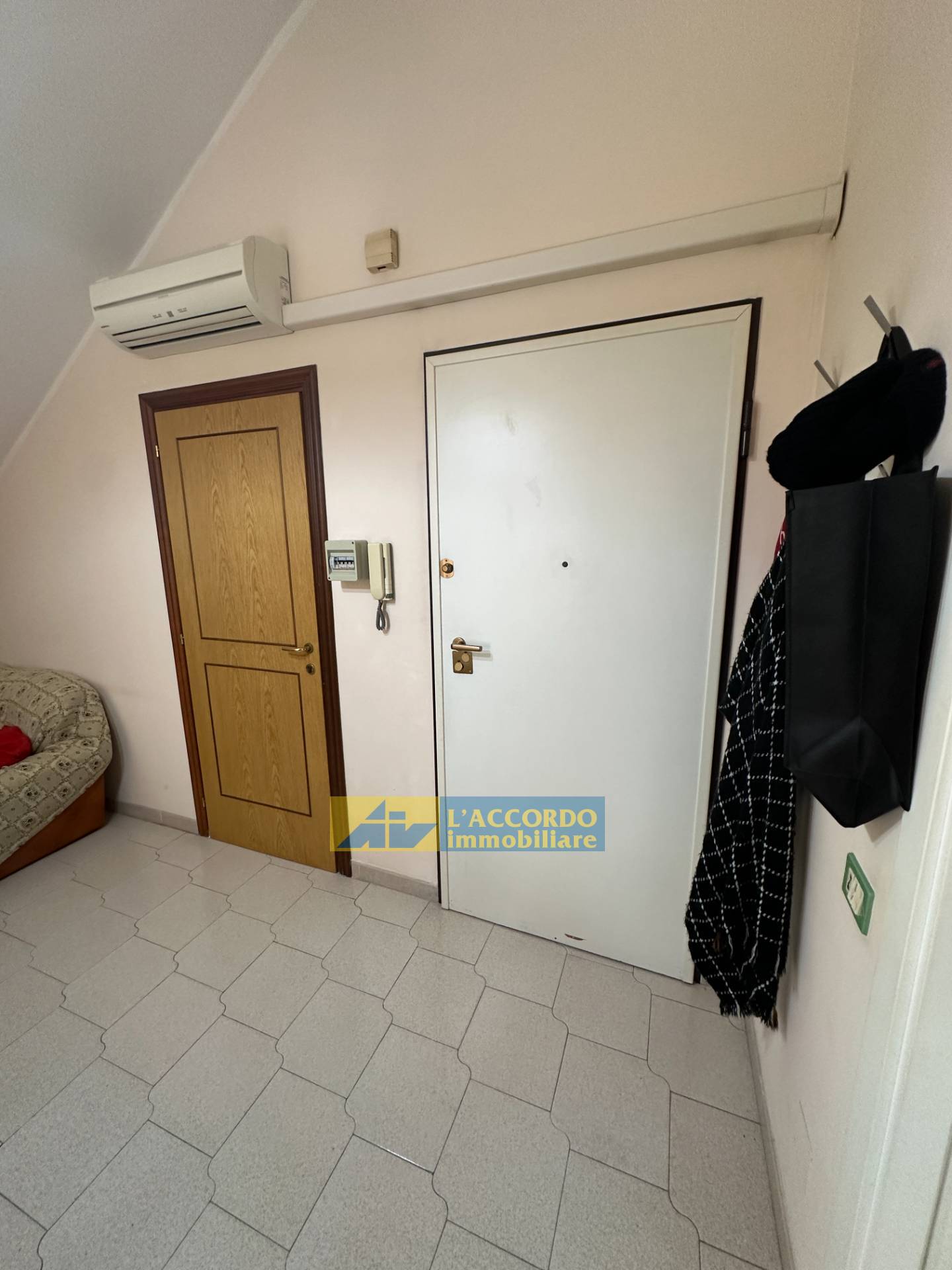 Mansarda in vendita a Chieti, VIA PESCARA - OASI