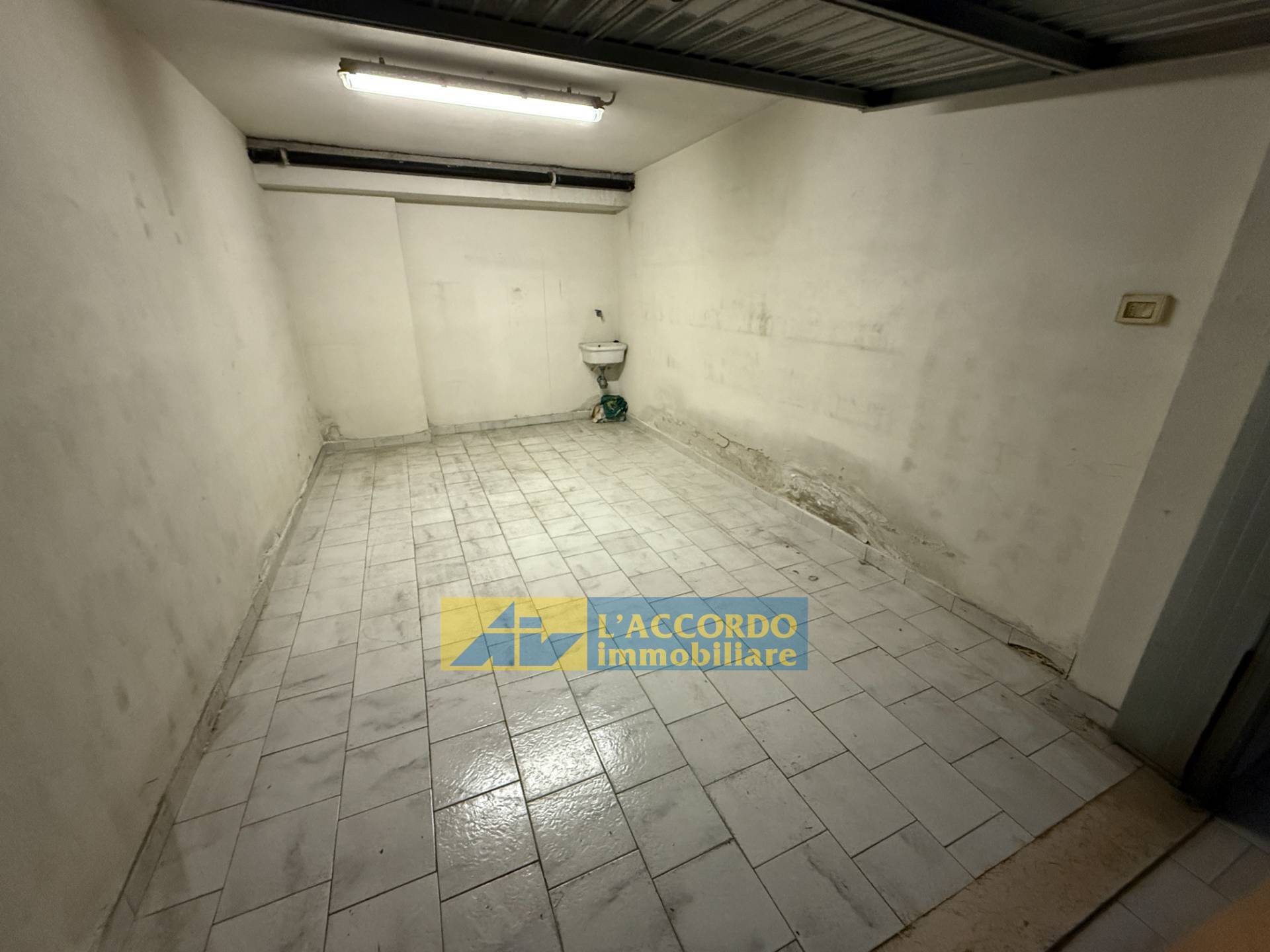 Box o garage in vendita a Chieti, Stadio