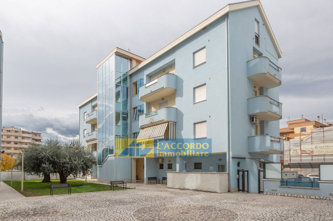 Appartamento in vendita a Chieti, Stadio