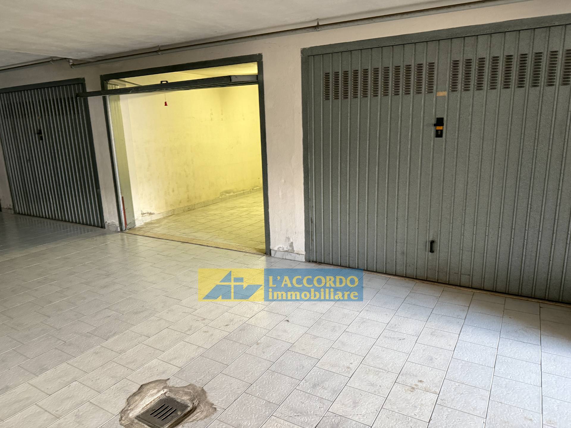 Box o garage in vendita a Chieti, Stadio