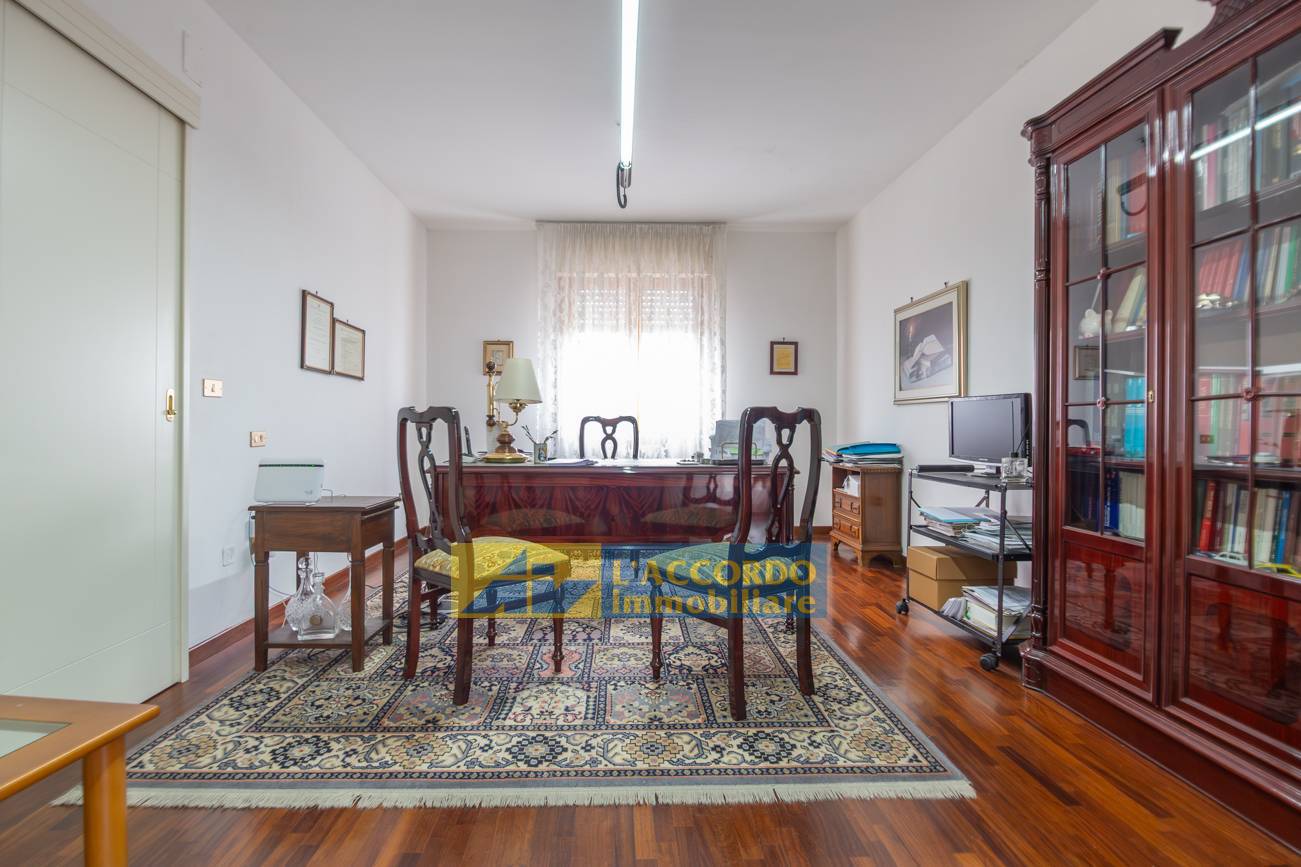 Appartamento in vendita a Chieti, SCALO