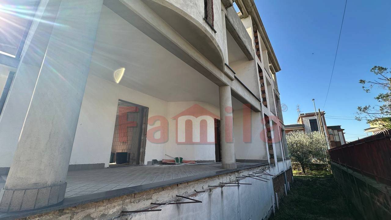 Villa in vendita a Sperone