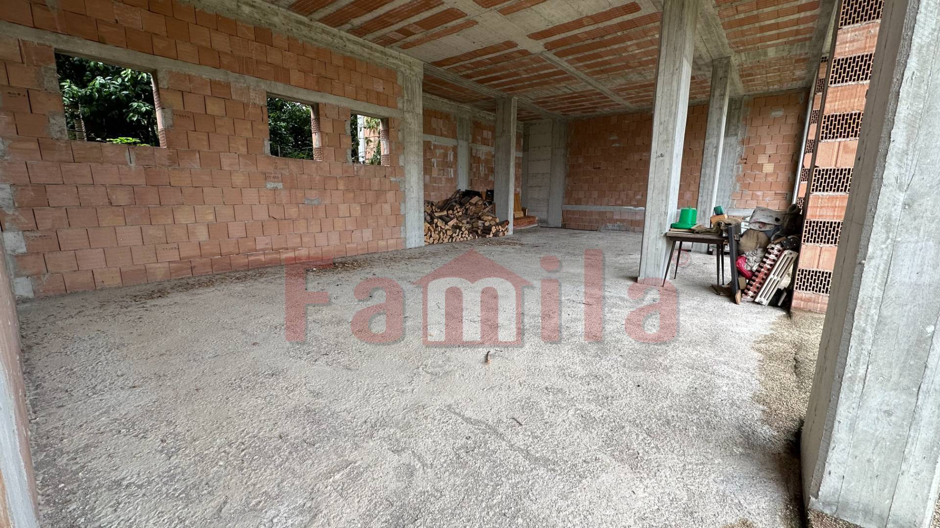 Fabbricato in vendita a Sirignano