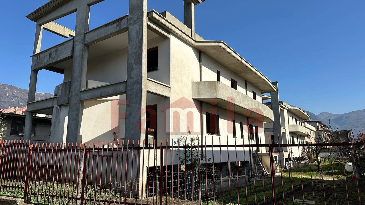 Villa in vendita a Sperone