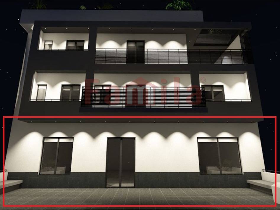 Locale commerciale in affitto a Baiano