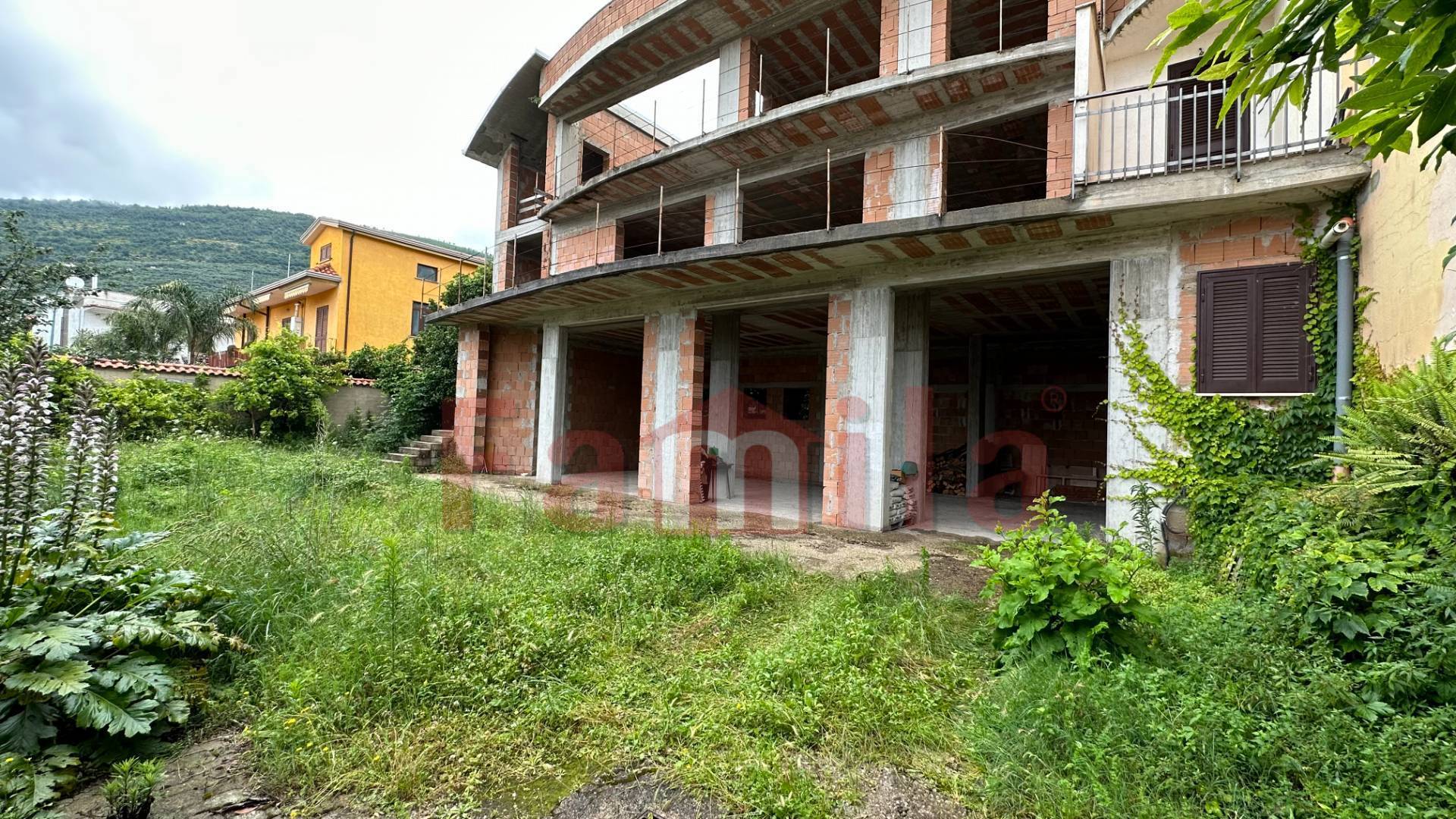 Fabbricato in vendita a Sirignano