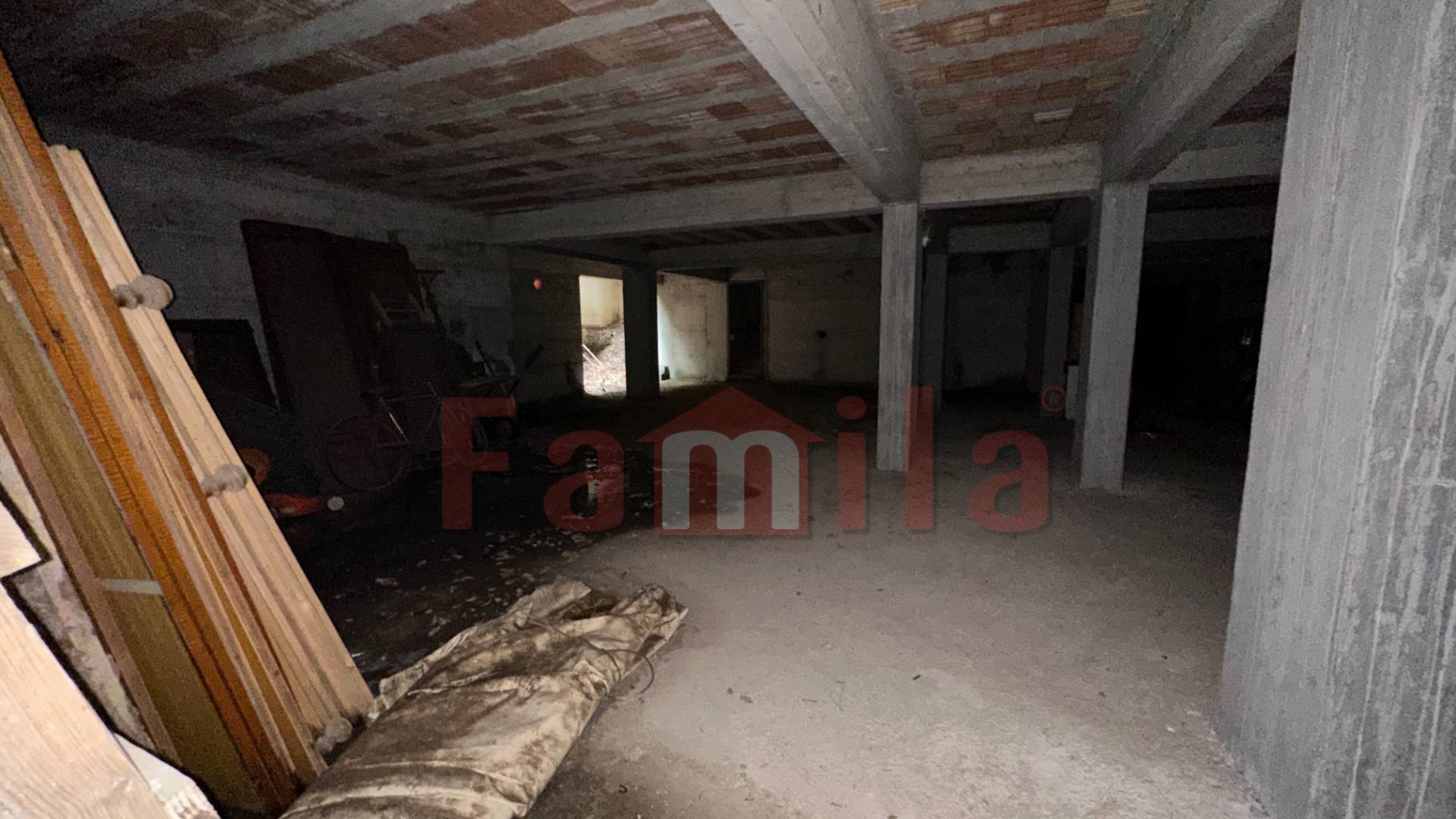 Fabbricato in vendita a Sirignano