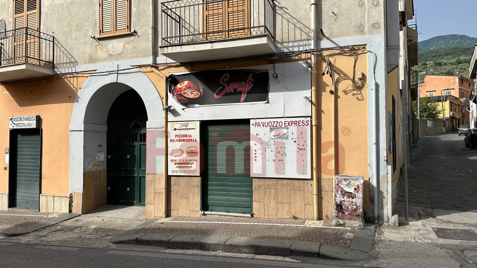 Attivit commerciale in vendita a Mugnano del Cardinale