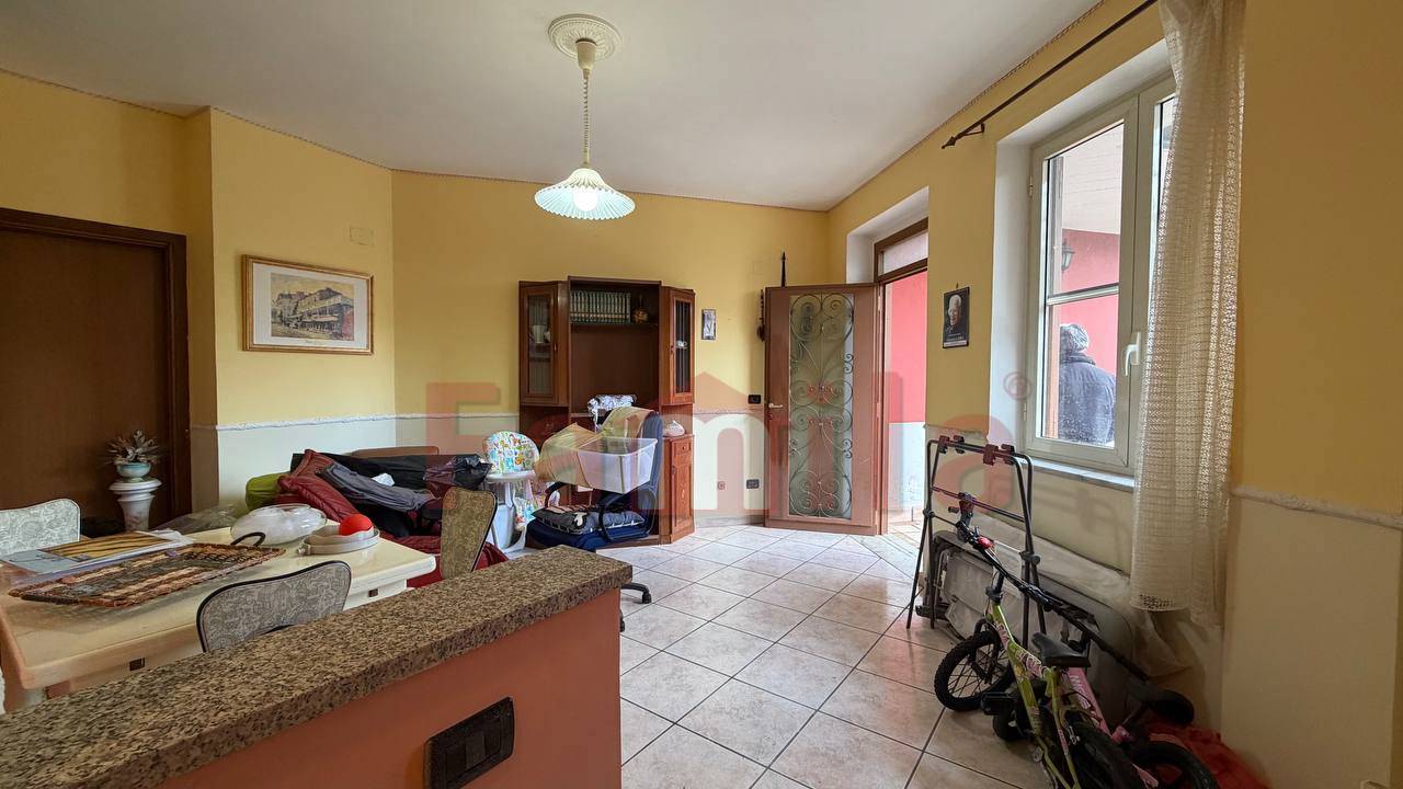 Appartamento in affitto a Quadrelle