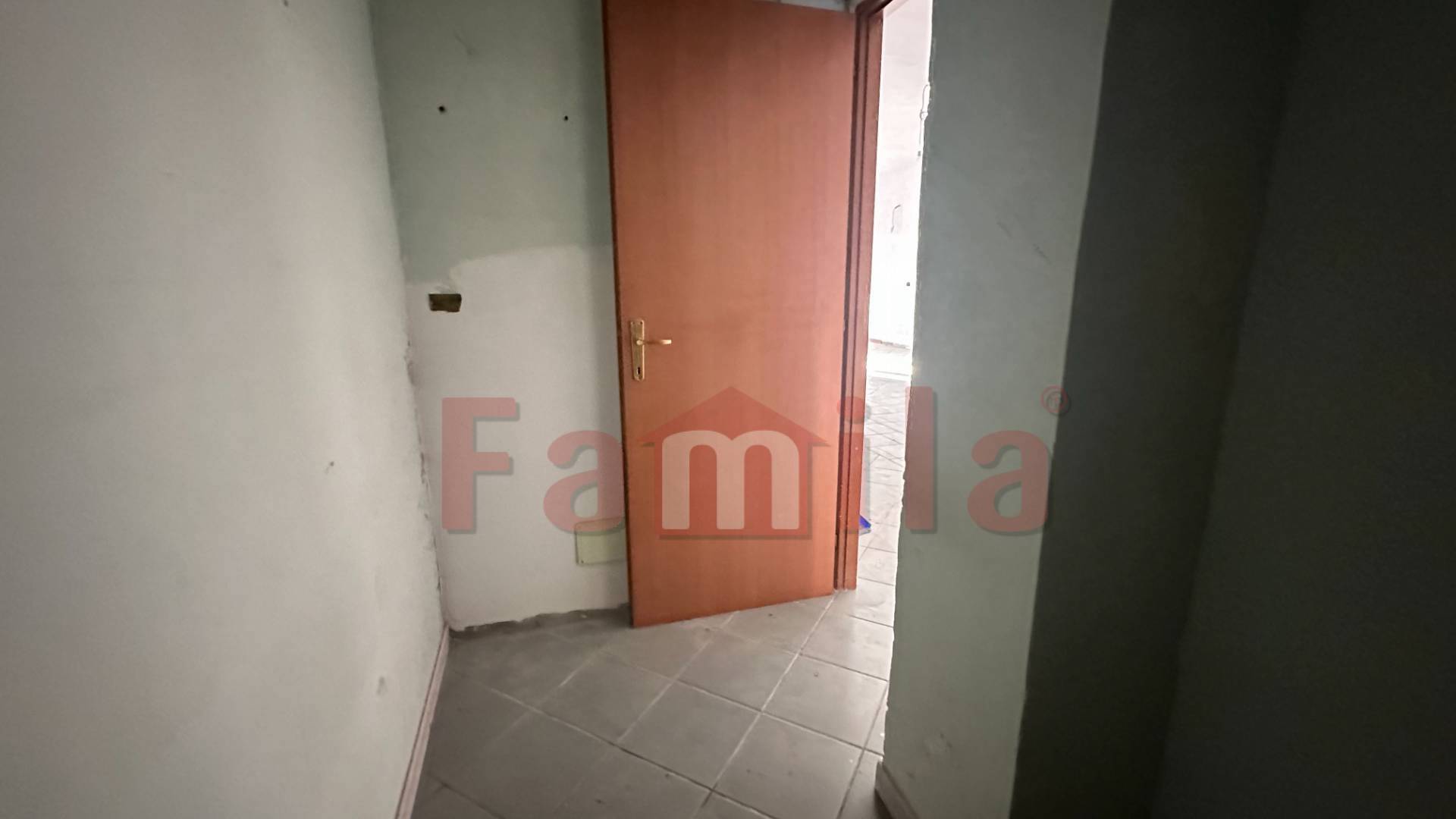 Locale commerciale in affitto a Baiano