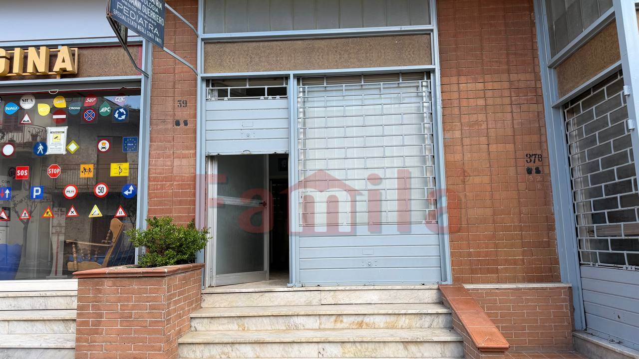 Studio/Ufficio in affitto a Mugnano del Cardinale