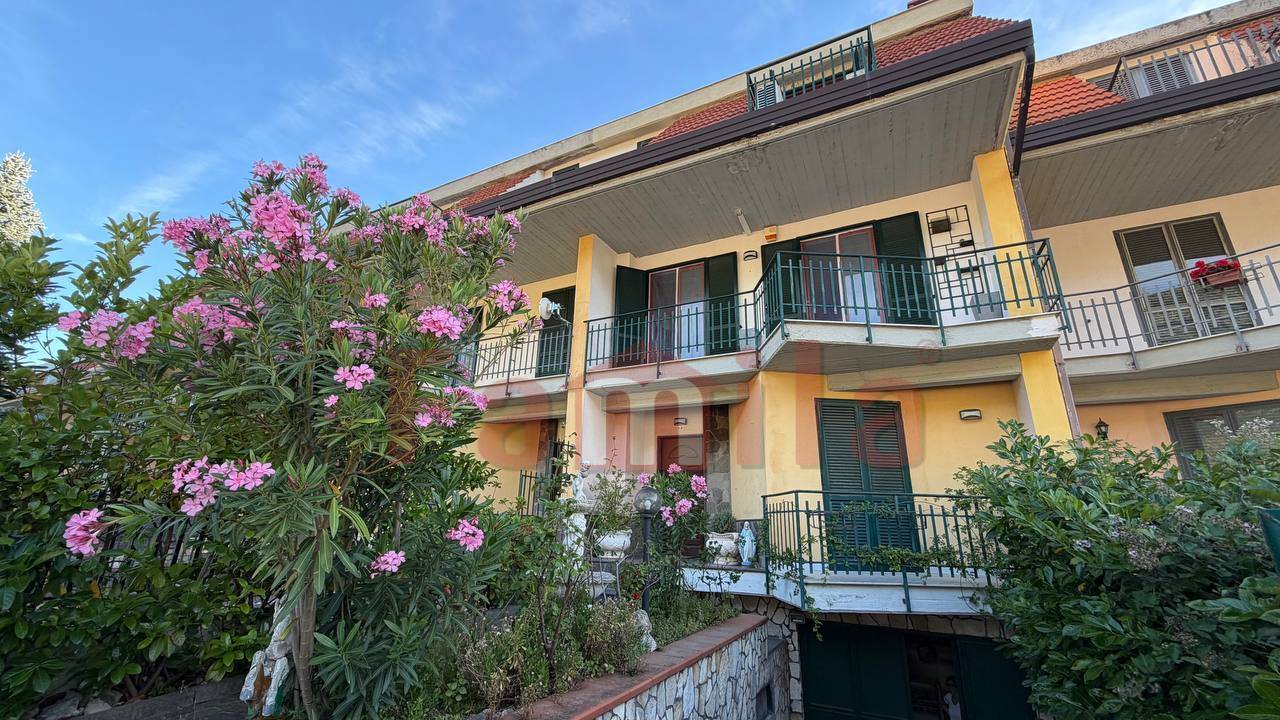 Villette a schiera in vendita a Sirignano