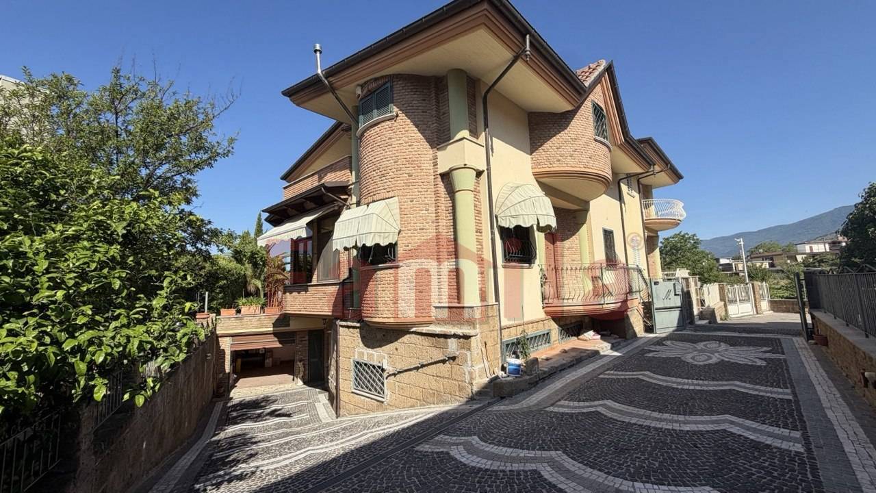 Villa in vendita a Mugnano del Cardinale