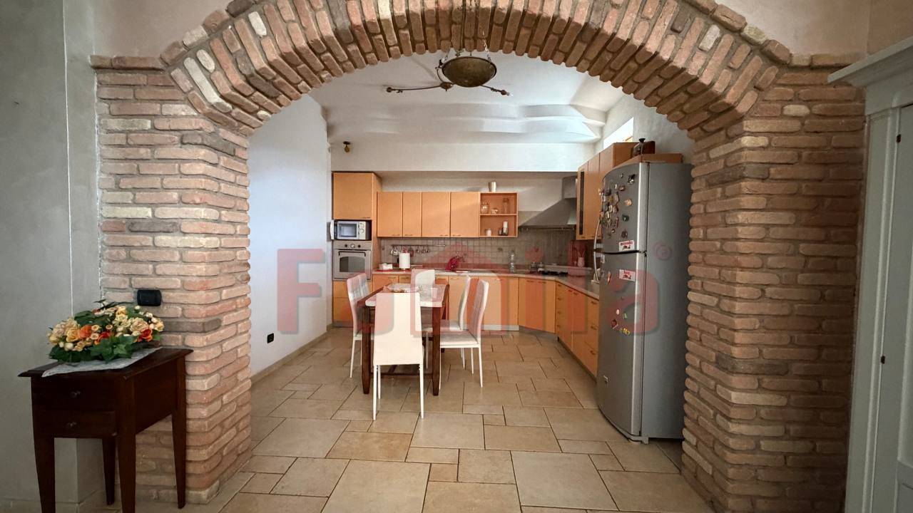 Villa in vendita a Mugnano del Cardinale