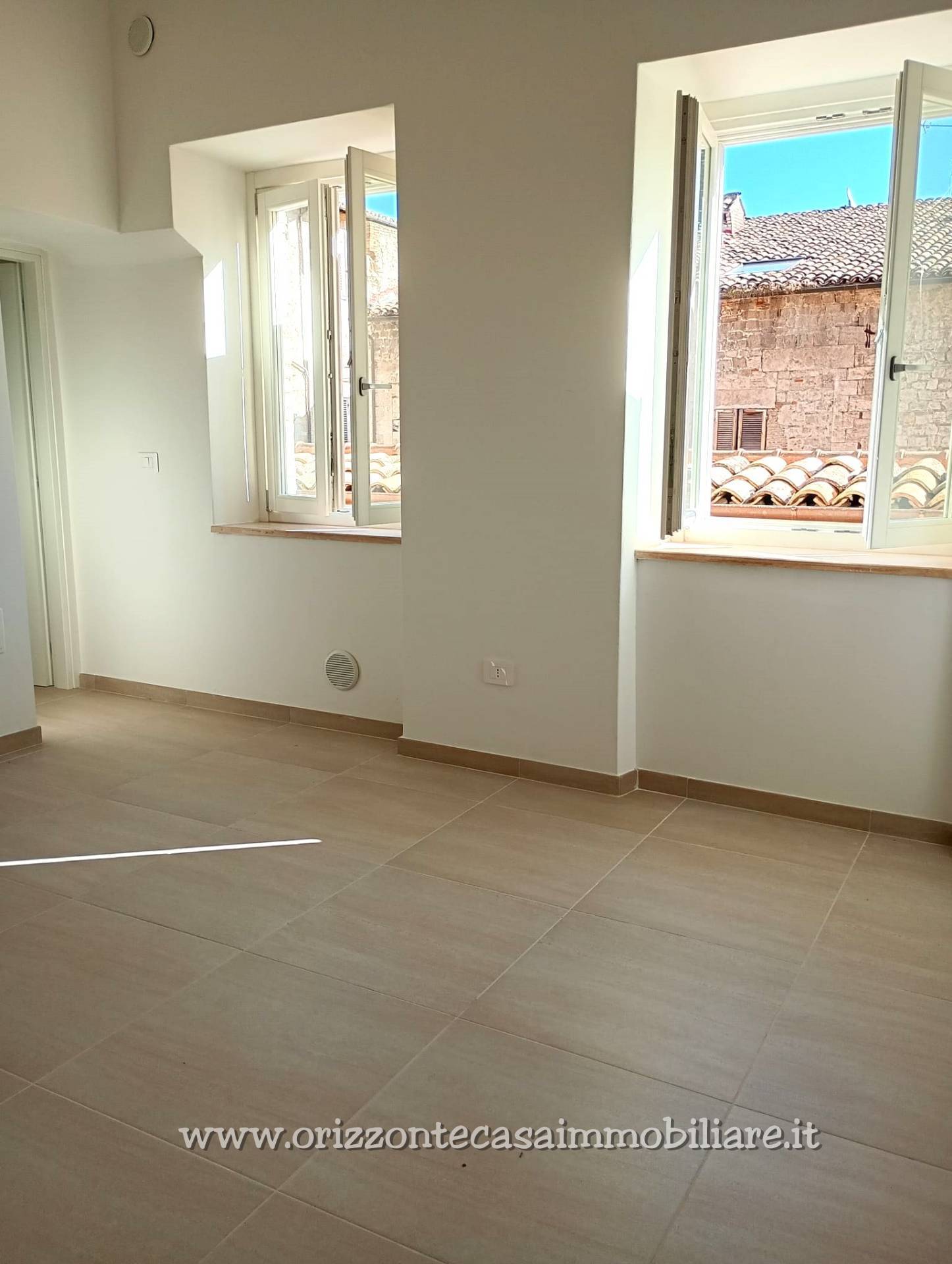 Appartamento in vendita a Ascoli Piceno, Centro Storico