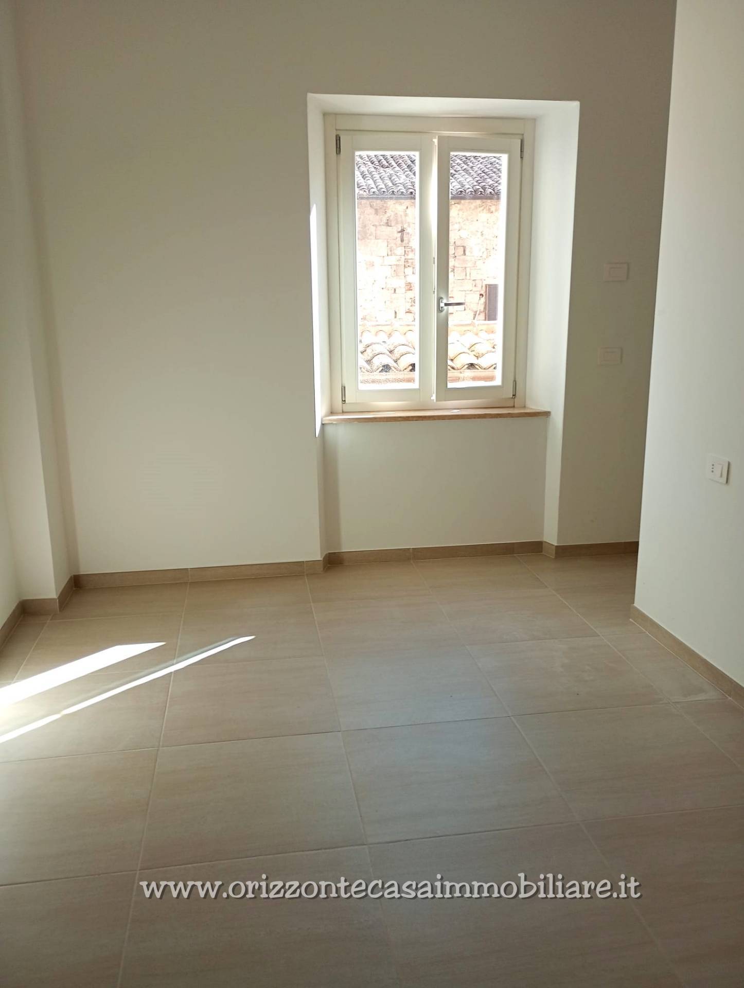 Appartamento in vendita a Ascoli Piceno, Centro Storico