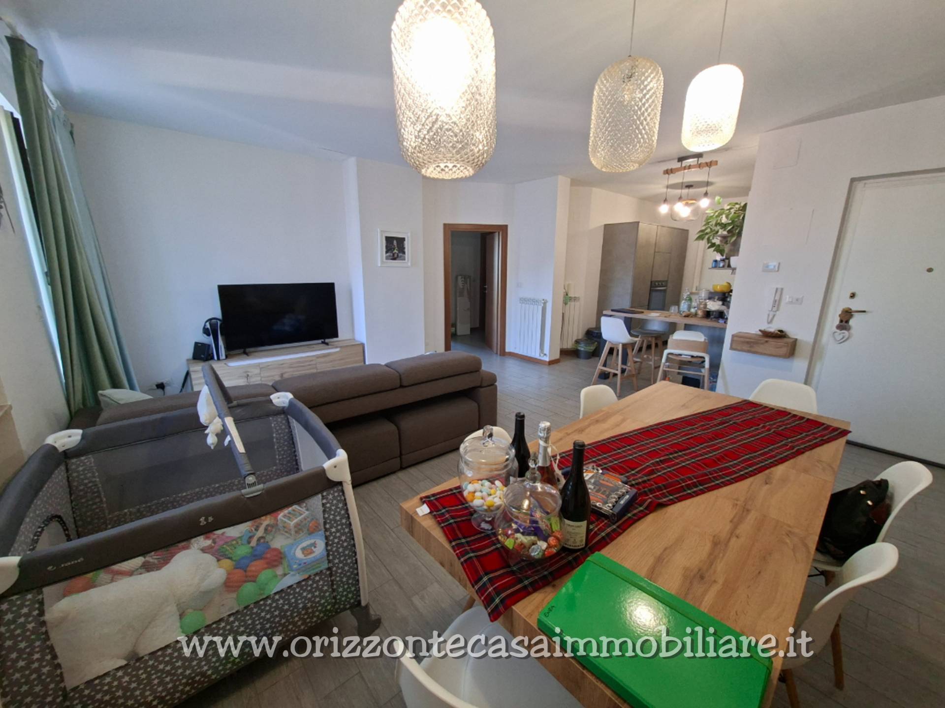 APPARTAMENTO CON MANSARDA in vendita a Ascoli Piceno, Lisciano