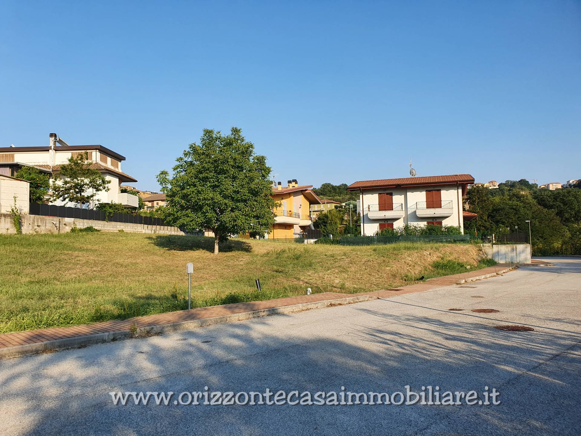 Terreno edificabile in vendita a Folignano, Villa Pigna
