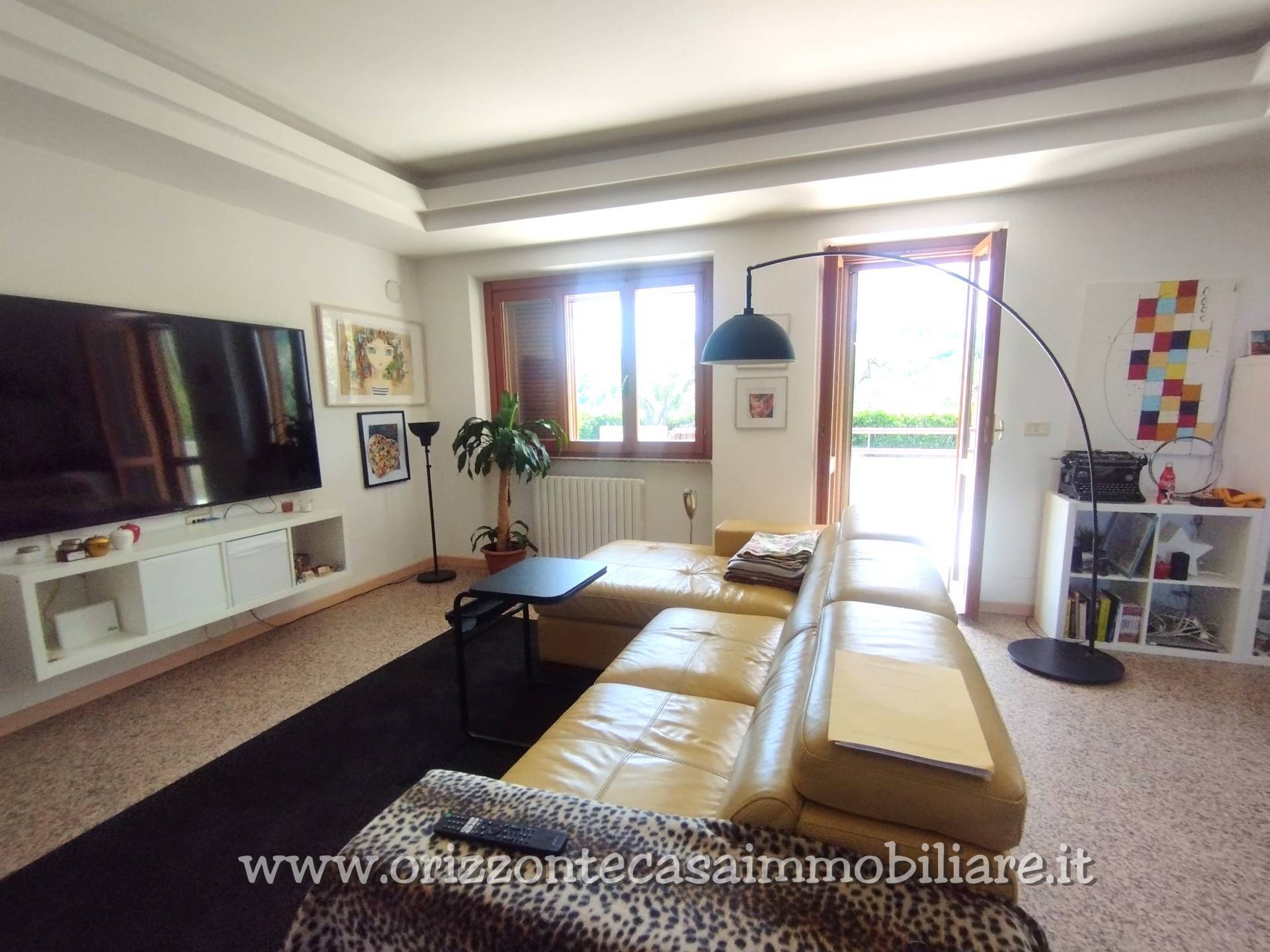 APPARTAMENTO CON GIARDINO in vendita a Folignano